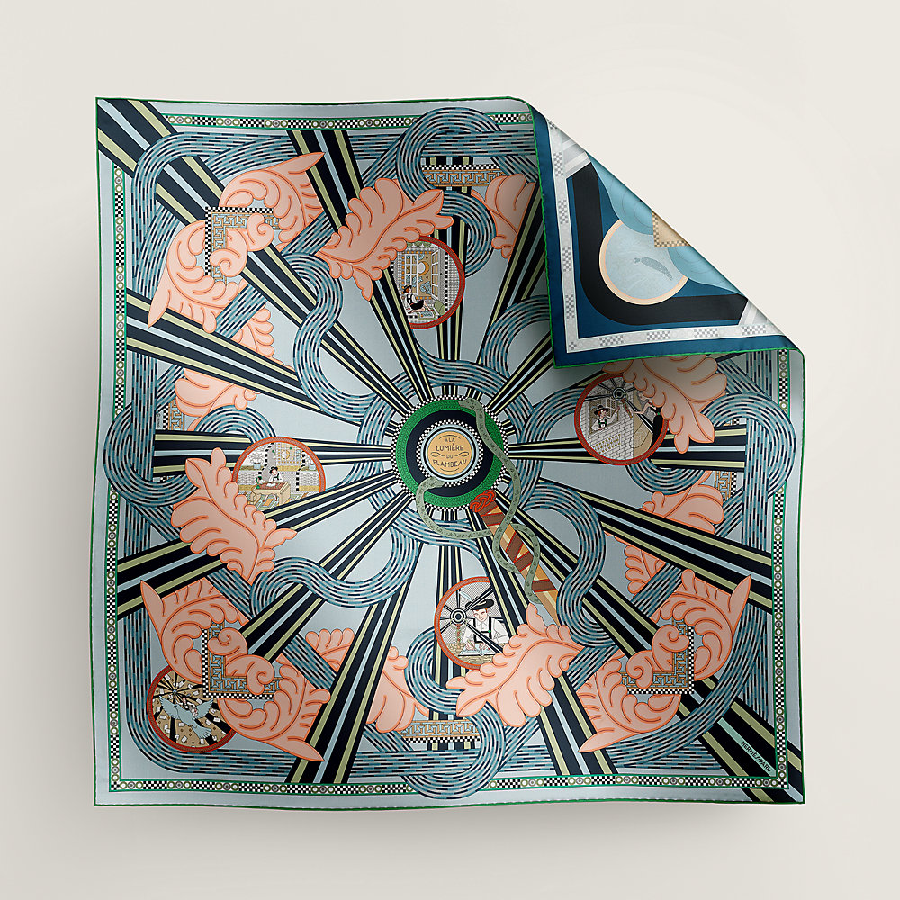 A la Lumiere du Flambeau double face scarf 90 | Hermès USA